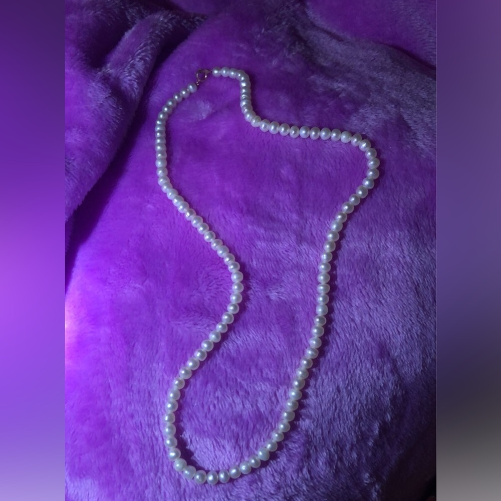 River Pearl Necklace